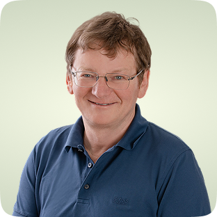Dr. Ralf Oettmeier